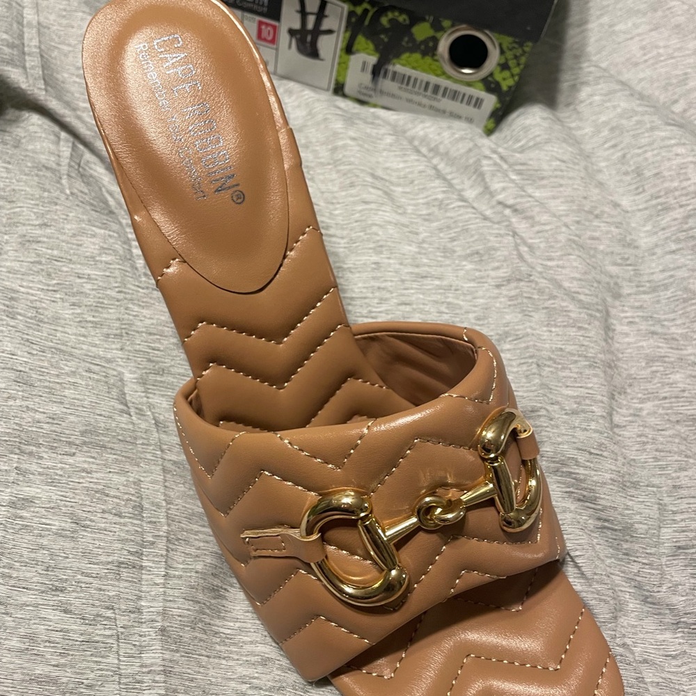 Cape Robbin Tan Quilted Heels with Gold Accent
